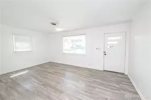 131 William St, West Carrollton, OH 45449 - Photo 4