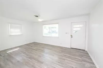 131 William Street, West Carrollton, OH 45449 - Photo 4