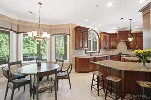 415 S Signature Dr, Beavercreek Twp, OH 45385 - Photo 22
