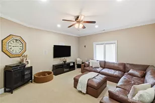 415 S Signature Dr, Beavercreek Twp, OH 45385 - Photo 60
