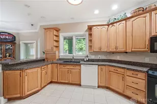 415 S Signature Dr, Beavercreek Twp, OH 45385 - Photo 56