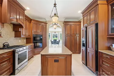 415 S Signature Drive, Beavercreek Twp, OH 45385 - Photo 14
