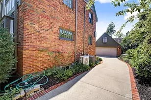 24 Monteray Rd, Oakwood, OH 45419 - Photo 72