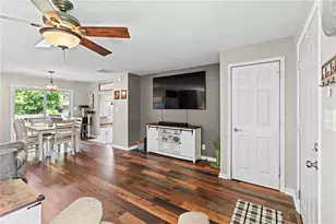 9557 Roberts Dr, Franklin Twp, OH 45005 - Photo 4