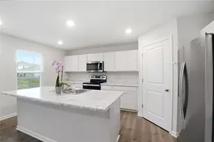 3358 Hope Ln, Hamilton Township, OH 45152 - Photo 12
