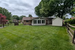 5686 Oak Valley, Kettering, OH 45440 - Photo 16