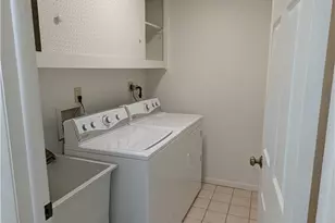 5686 Oak Valley, Kettering, OH 45440 - Photo 24