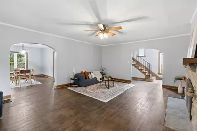 220 Greenmount Boulevard, Oakwood, OH 45419 - Photo 6