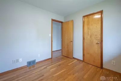 2309 Whitlock Place, Kettering, OH 45420 - Photo 12