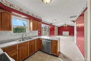 10060 Village Tree Ct, Miamisburg, OH 45342 - Photo 6