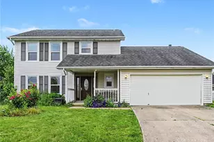 10060 Village Tree Ct, Miamisburg, OH 45342 - Photo 4