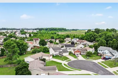 10060 Village Tree Court, Miamisburg, OH 45342 - Photo 24
