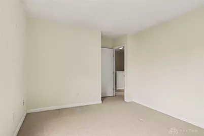 10060 Village Tree Court, Miamisburg, OH 45342 - Photo 20