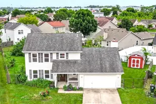 10060 Village Tree Ct, Miamisburg, OH 45342 - Photo 2