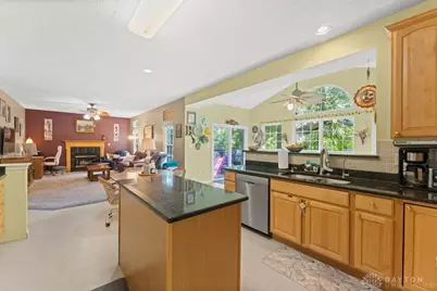 2942 Whispering, Beavercreek, OH 45431 - Photo 38