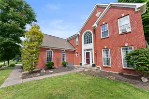 2942 Whispering, Beavercreek, OH 45431 - Photo 4