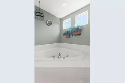 2942 Whispering, Beavercreek, OH 45431 - Photo 10
