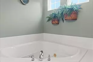 2942 Whispering, Beavercreek, OH 45431 - Photo 10