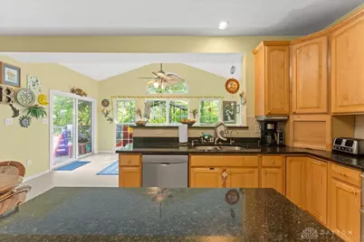 2942 Whispering, Beavercreek, OH 45431 - Photo 34
