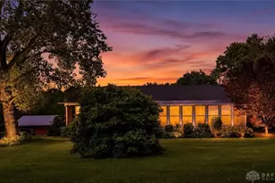 2395 Clark Run Rd, Xenia Twp, OH 45385 - Photo 2