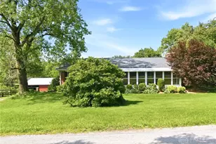 2395 Clark Run Rd, Xenia Twp, OH 45385 - Photo 4