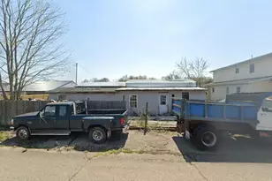 420 6th St, Zanesville, OH 43771 - Photo 1