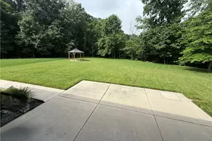 9509 Monaco Cir, Clearcreek Twp, OH 45458 - Photo 2