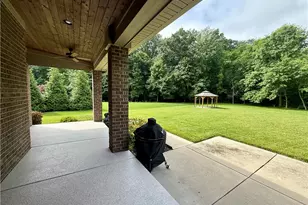9509 Monaco Cir, Clearcreek Twp, OH 45458 - Photo 2