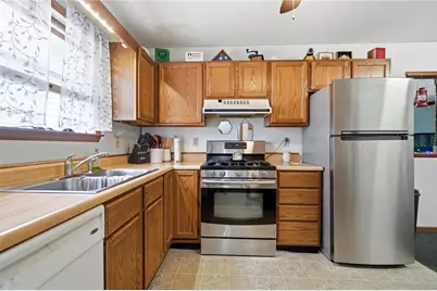 815 Spring Lake Circle, Enon Vlg, OH 45323 - Photo 20