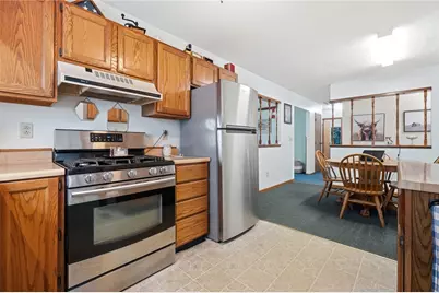 815 Spring Lake Circle, Enon, OH 45323 - Photo 22