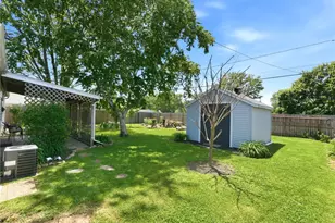613 Weinland Dr, Bethel Twp, OH 45344 - Photo 10
