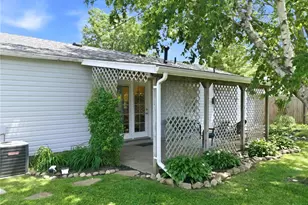 613 Weinland Dr, Bethel Twp, OH 45344 - Photo 12