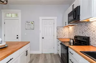 135 Drummer Ave, Dayton, OH 45403 - Photo 12