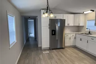 250 S Nelson Ave, Wilmington, OH 45177 - Photo 8