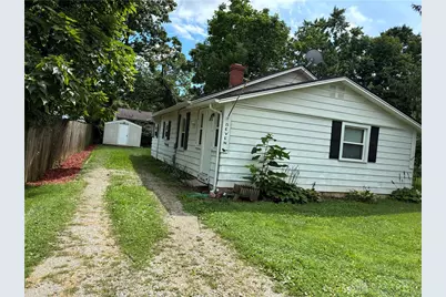 7 Elm Road, Medway, OH 45341 - Photo 2