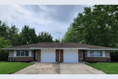 1104 Cambridge, New Carlisle, OH 45344 - Photo 2