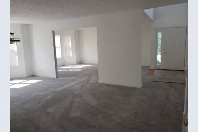 2294 Hazelnut Drive, Fairborn, OH 45324 - Photo 10