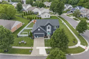 5 Wilbur Ln, Springboro, OH 45066 - Photo 2