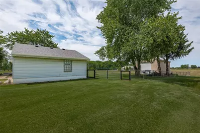 7673 Brookville Phillipsburg Road, Clay Twp, OH 45309 - Photo 36