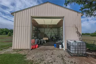 7673 Brookville Phillipsburg Rd, Clay Twp, OH 45309 - Photo 32