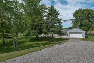 7673 Brookville Phillipsburg Road, Clay Twp, OH 45309 - Photo 4