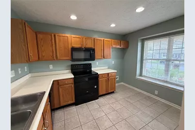 2452 Cabbage Key Drive, Miami Township, OH 45342 - Photo 8