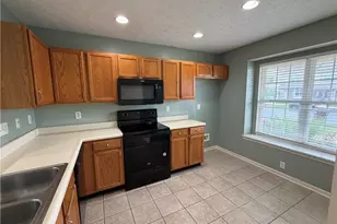 2452 Cabbage Key Dr, Miami Township, OH 45342 - Photo 8