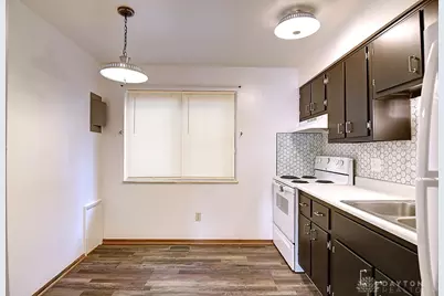 2724 Enterprise #C, Dayton, OH 45420 - Photo 8