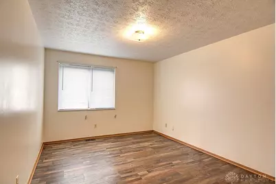 2724 Enterprise #C, Dayton, OH 45420 - Photo 10
