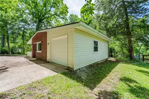 927 Oakland Dr, Beavercreek Twp, OH 45434 - Photo 4