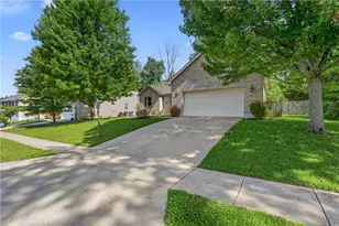 3955 Berrywood Dr, Huber Heights, OH 45424 - Photo 4