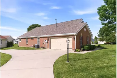 1468 Fairhill Court, Beavercreek Twp, OH 45385 - Photo 4