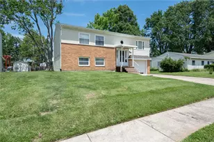 83 Joyce Dr, Fairborn, OH 45324 - Photo 1