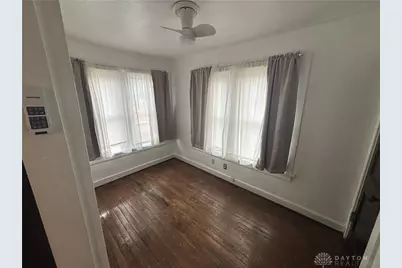 4207 S Dixie Drive, Moraine, OH 45439 - Photo 16